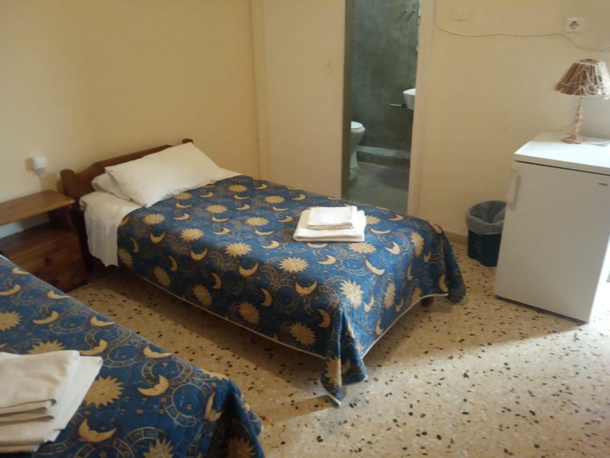 Captain'S Rooms Aegina Exterior foto